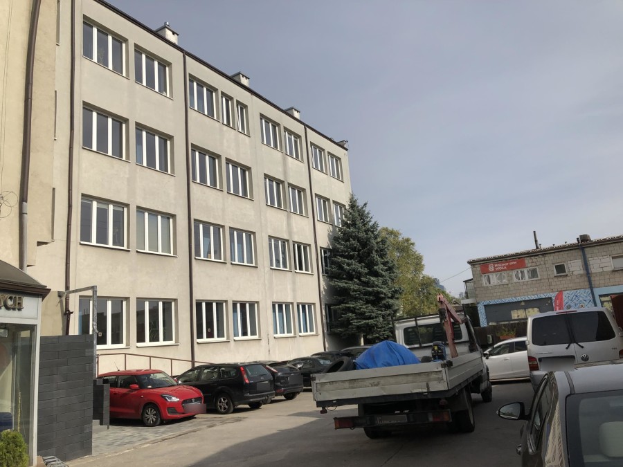 Warszawa, Wola, Wola, al. Prymasa Tysiąclecia, Lokal użytkowy 600 m2 na 2 p. budynku - uczelnia